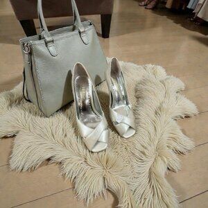 BCBGirls, Woman, Hells Sandals Formal, Silver, Size 6,5, Open Toe.!
